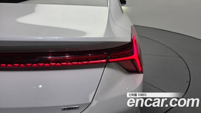 Kia K8 2022 — photo 9