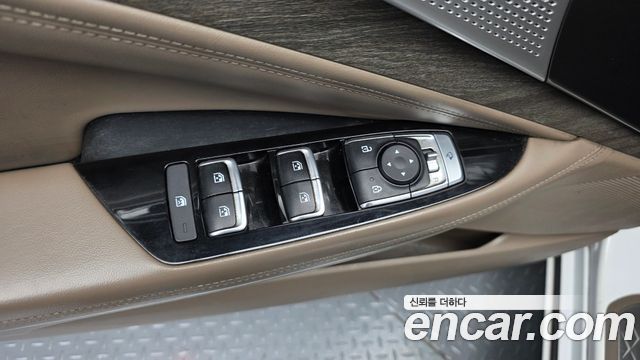 Kia K8 2022 — photo 29