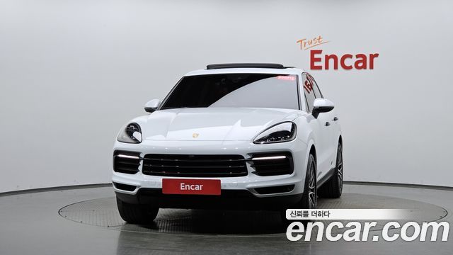 Porsche Cayenne 2021 — photo 3