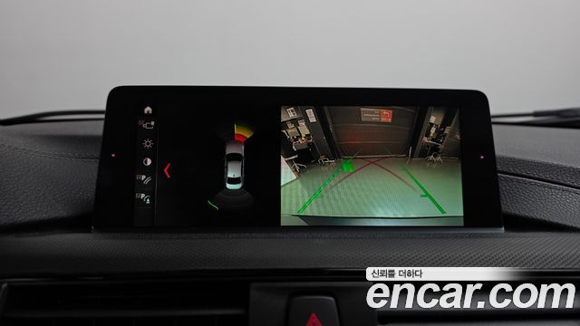 BMW 3-Series 2018 — photo 20