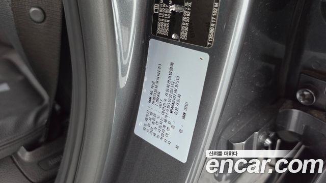 BMW 3-Series 2018 — photo 27