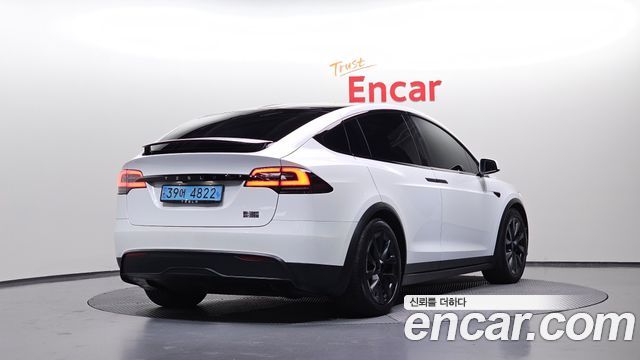 Tesla Model X 2023 — photo 2