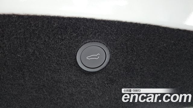 Tesla Model X 2023 — photo 23