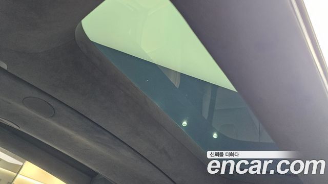 Tesla Model X 2023 — photo 25