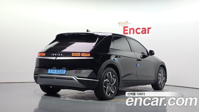 Hyundai Ioniq5 2022 — photo 2