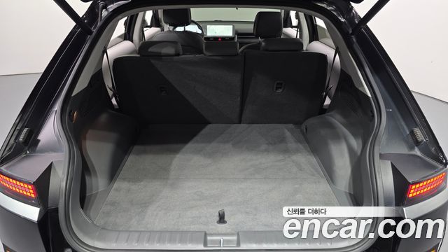 Hyundai Ioniq5 2022 — photo 24