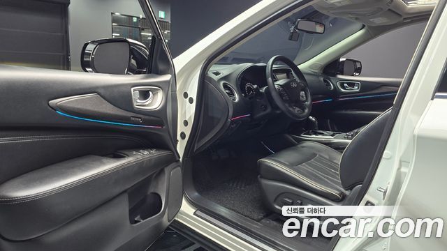 Infiniti QX60 2017 — photo 13