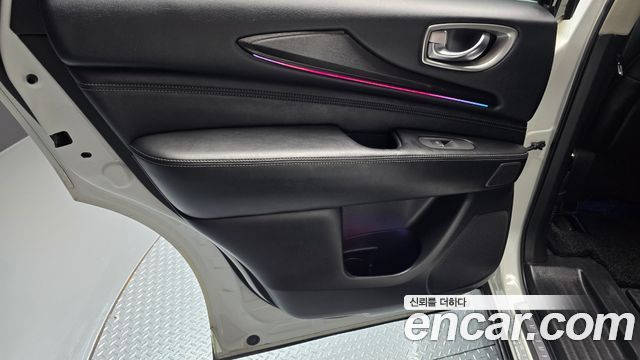 Infiniti QX60 2017 — photo 15