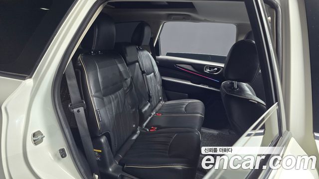 Infiniti QX60 2017 — photo 16