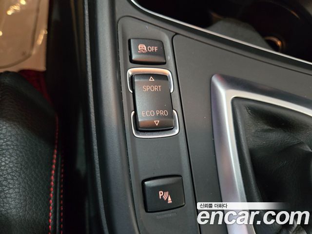 BMW 4-Series 2015 — photo 14