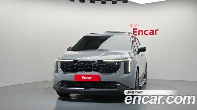 Kia Canival 2025 — photo 3