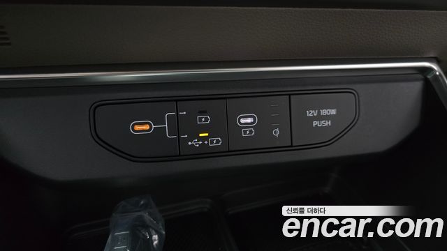 Kia Canival 2025 — photo 18