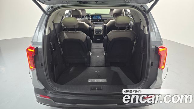 Kia Canival 2025 — photo 25