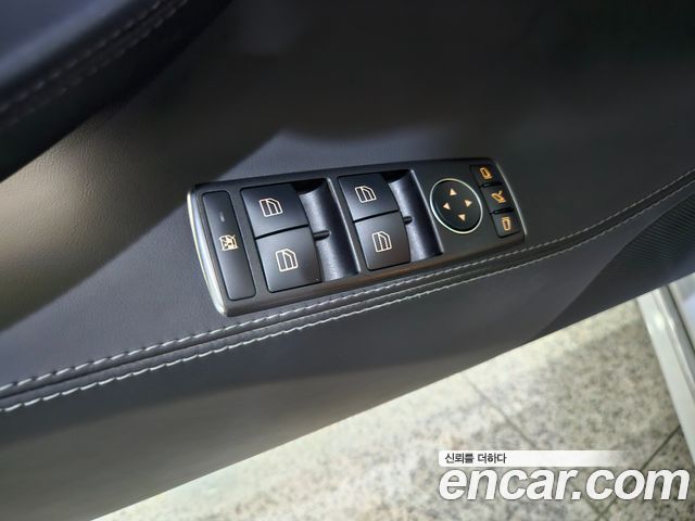 Tesla Model S 2020 — photo 8