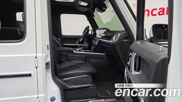 Mercedes-Benz G-Class 2021 — photo 17