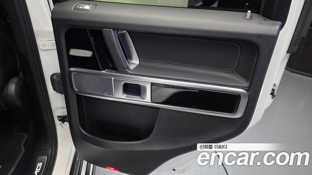 Mercedes-Benz G-Class 2021 — photo 15