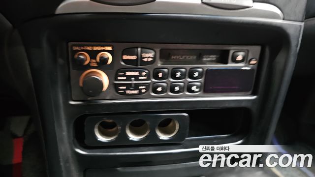 Hyundai Tiburon 1999 — photo 21