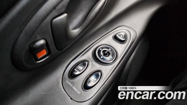 Hyundai Tiburon 1999 — photo 24