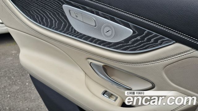 Mercedes-Benz CLS-Class 2021 — photo 15