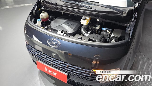 Hyundai Staria 2022 — photo 6