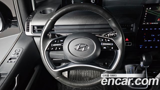 Hyundai Staria 2022 — photo 20