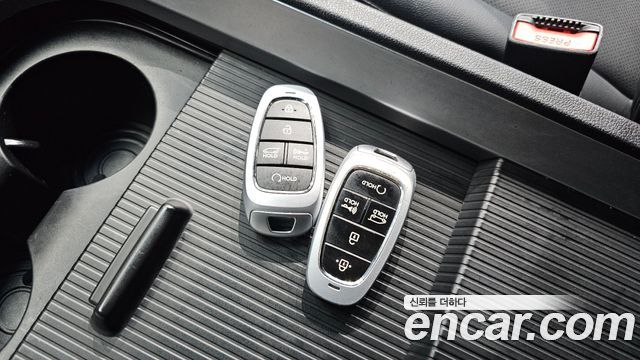 Hyundai Staria 2022 — photo 23