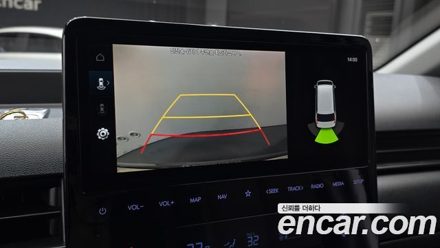 Hyundai Staria 2023 — photo 21