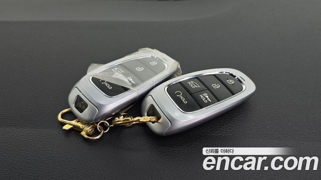 Hyundai Staria 2023 — photo 22