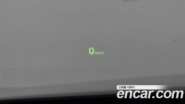 Genesis EQ900 2018 — photo 17