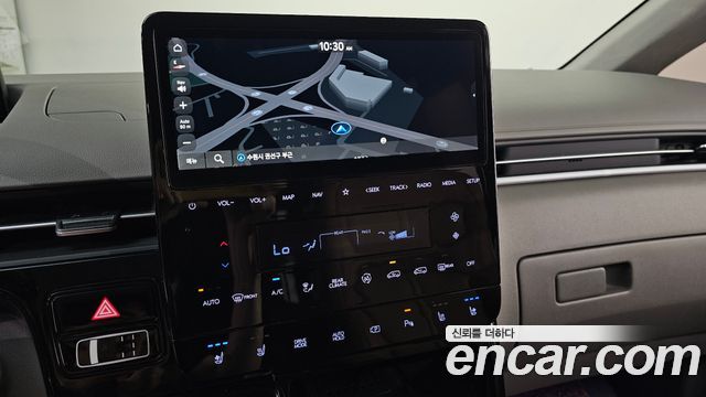 Hyundai Staria 2025 — photo 20