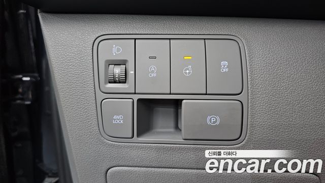 Hyundai Staria 2025 — photo 25