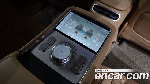 Genesis G90 2022 — photo 25