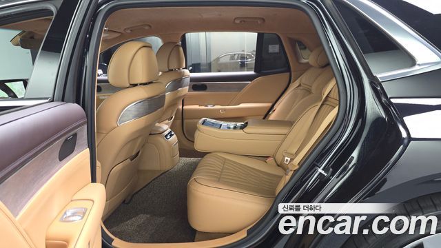 Genesis G90 2022 — photo 16