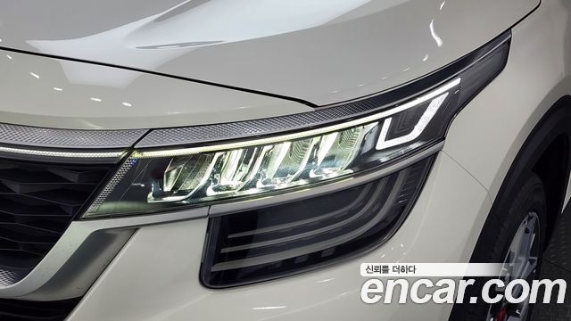 Kia Seltos 2020 — photo 8