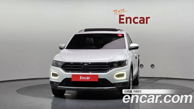 Volkswagen T-Roc 2021 — photo 3