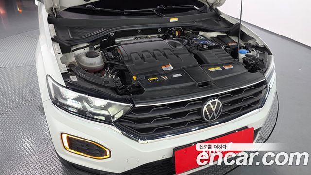 Volkswagen T-Roc 2021 — photo 6