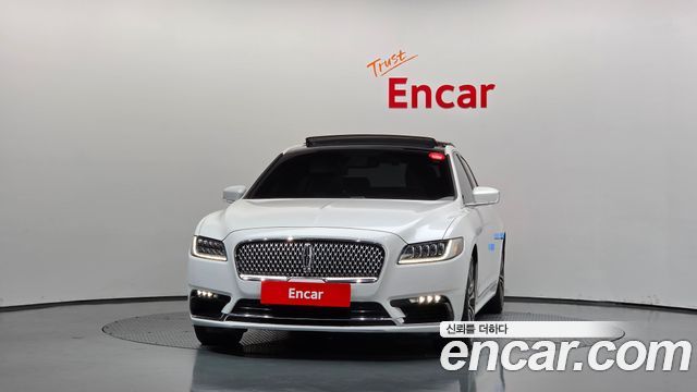 Lincoln Continental 2017 — photo 3