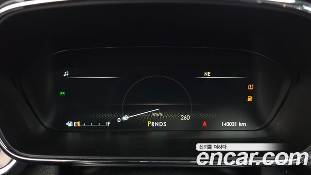 Lincoln Continental 2017 — photo 8