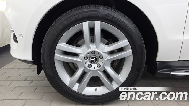 Mercedes-Benz GLE-Class 2018 — photo 5