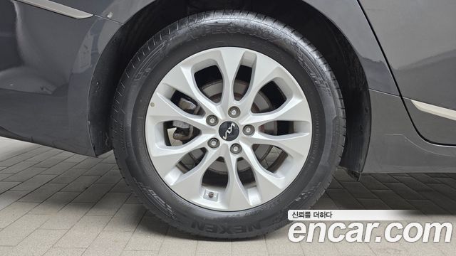 Kia K8 2022 — photo 5