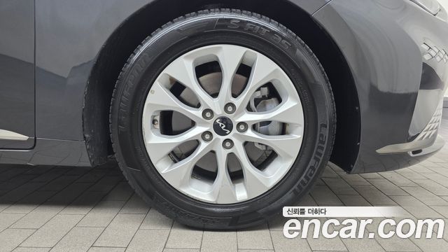 Kia K8 2022 — photo 7