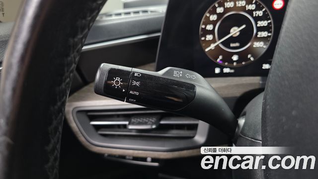 Kia K8 2022 — photo 27