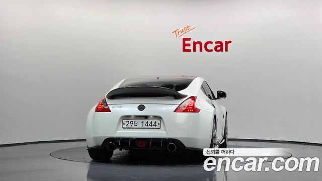 Nissan 370Z 2009 — photo 4