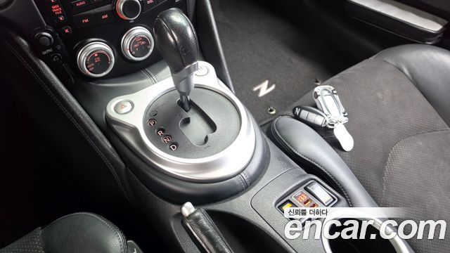 Nissan 370Z 2009 — photo 9