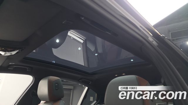 BMW 5-Series 2025 — photo 22