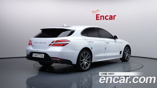Genesis G70 2023 — photo 2