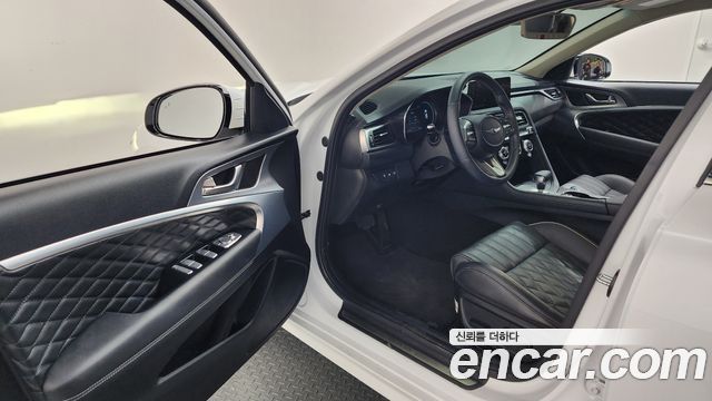 Genesis G70 2023 — photo 13