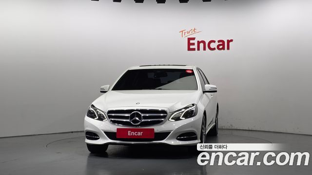 Mercedes-Benz E-Class 2015 — photo 3