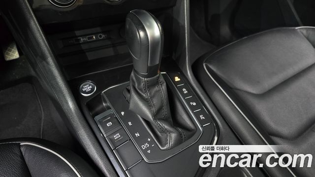 Volkswagen Tiguan 2020 — photo 12