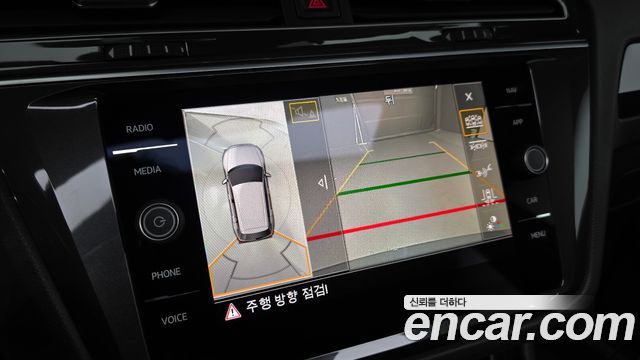 Volkswagen Tiguan 2020 — photo 22